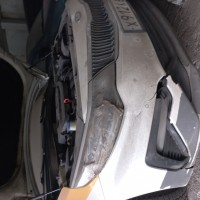 Передний бампер