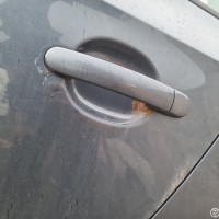 Задняя левая дверь