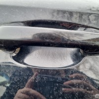 Задняя левая дверь