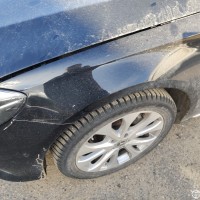 Переднее левое крыло