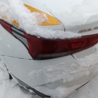 Левый задний фонарь