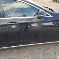 Передняя правая дверь