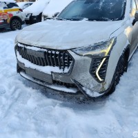 Передний бампер