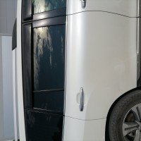 Задняя правая дверь