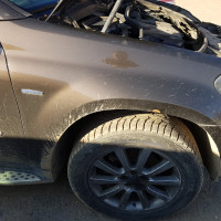 Переднее правое крыло