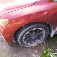 Переднее левое крыло