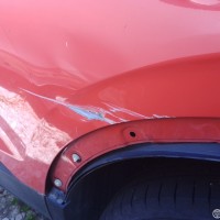 Задняя левая дверь