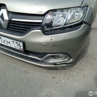 Передний бампер