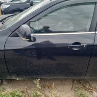 Передняя левая дверь