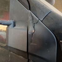 Переднее правое крыло