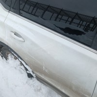 Задняя правая дверь