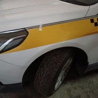 Переднее левое крыло