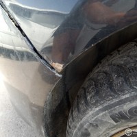 Переднее левое крыло