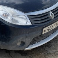 Передний бампер