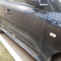 Передняя правая дверь