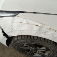 Переднее левое крыло