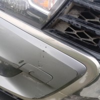 Передний бампер