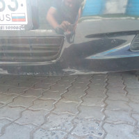 Передний бампер