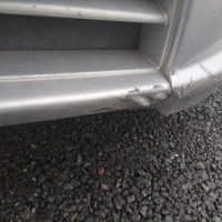 Передний бампер