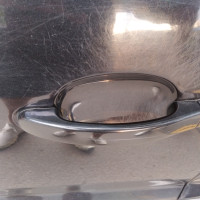 Передняя левая дверь