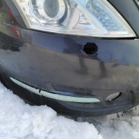 Передний бампер