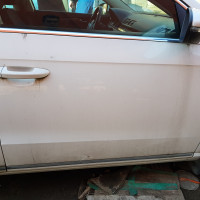 Передняя правая дверь