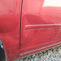 Передняя левая дверь