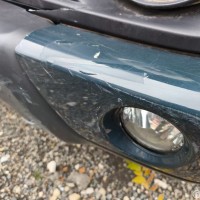 Передний бампер