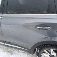 Задняя левая дверь