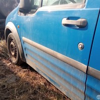 Передняя левая дверь