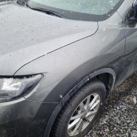 Переднее левое крыло