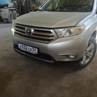 Передний бампер