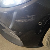 Передний бампер