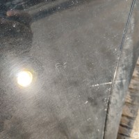 Задняя левая дверь