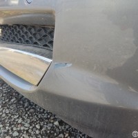 Передний бампер