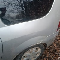 Заднее левое крыло