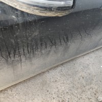 Передняя левая дверь